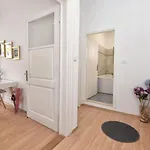 Apartman Aria Two Bedroom With Terrace In The Center *
