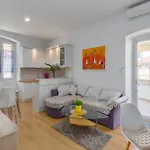 Aria Two Bedroom With Terrace In The Center Apartment
