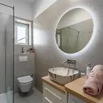 Aria Two Bedroom With Terrace In The Center Apartment