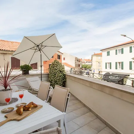 Aria Two Bedroom With Terrace In The Center * Porec